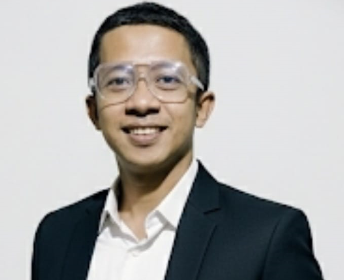 WeCreativez WhatsApp Support